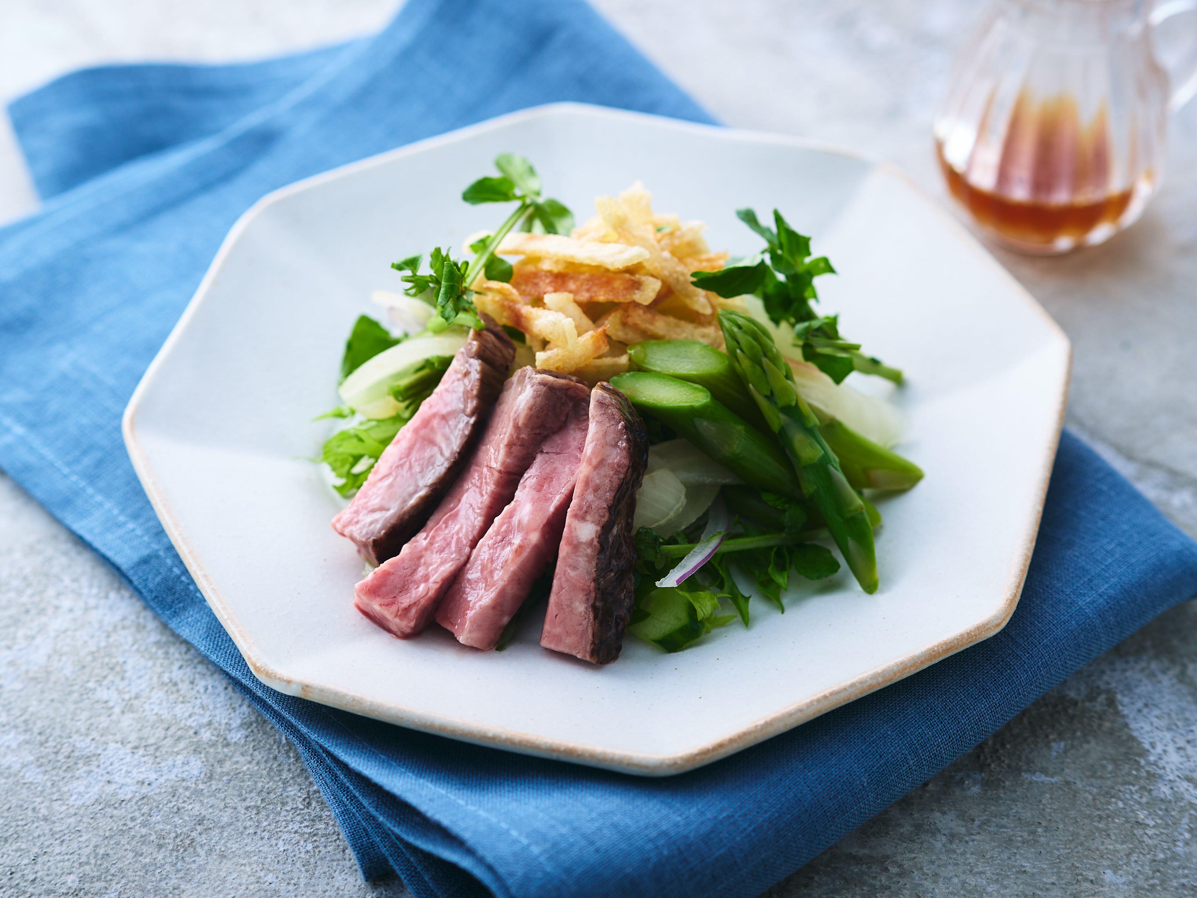 蒸し鶏とパクチーのやみつきサラダ | 融合 - ロック・フィールド